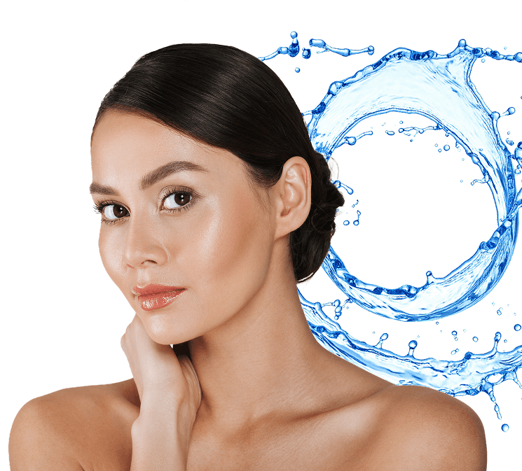 mujer después de usar la crema Luminous Lift Eye Cream